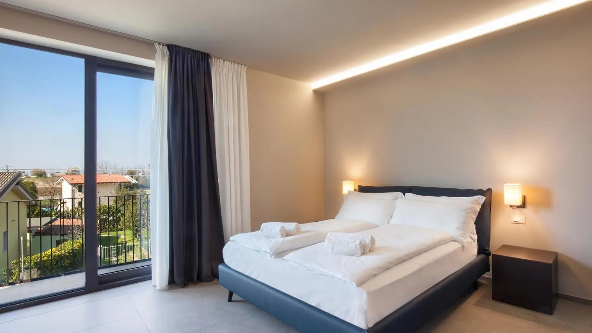 Apartment Villa Carlotta Gelsomino Lazise Italy