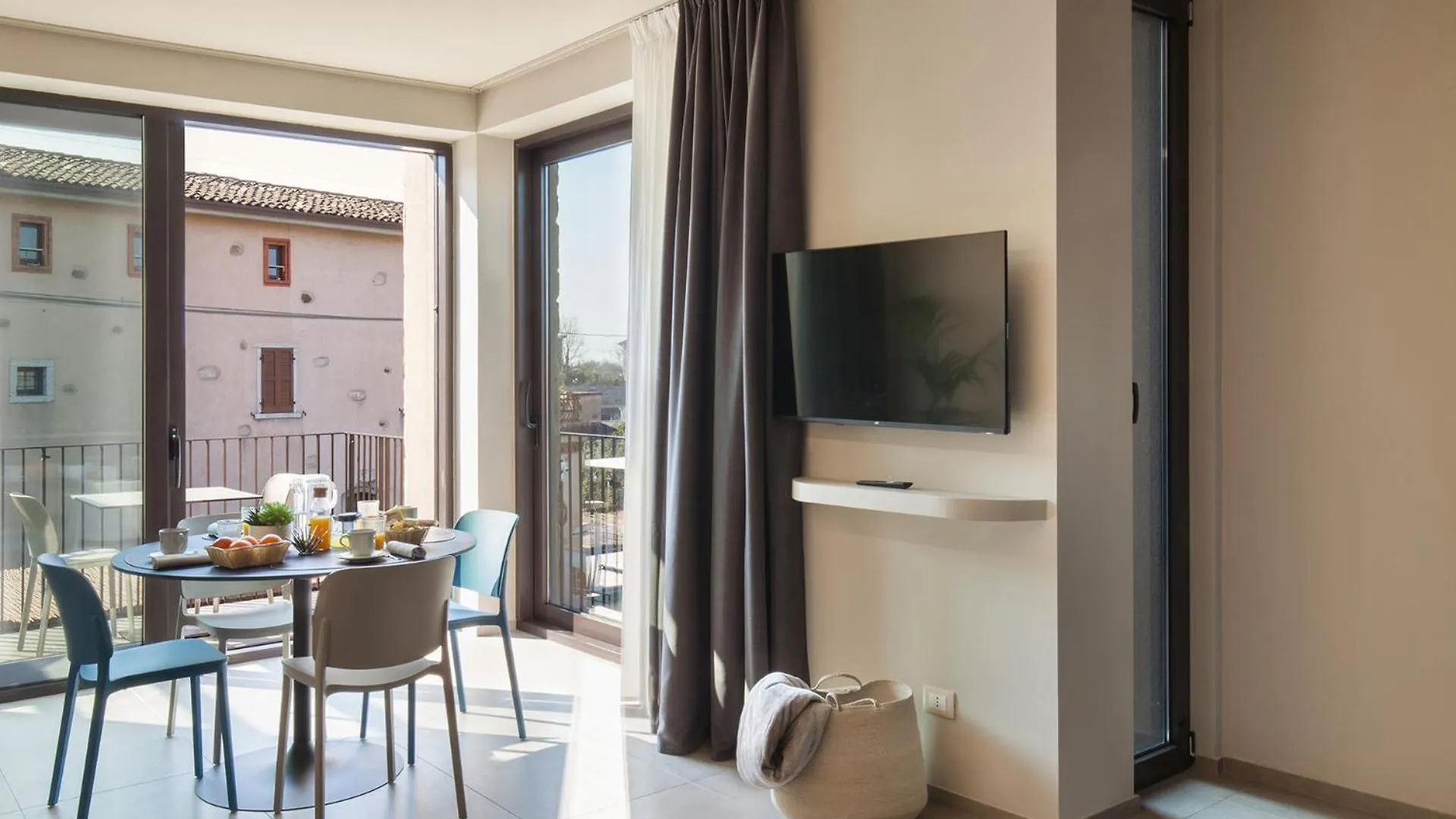 Villa Carlotta Gelsomino Lazise Apartment